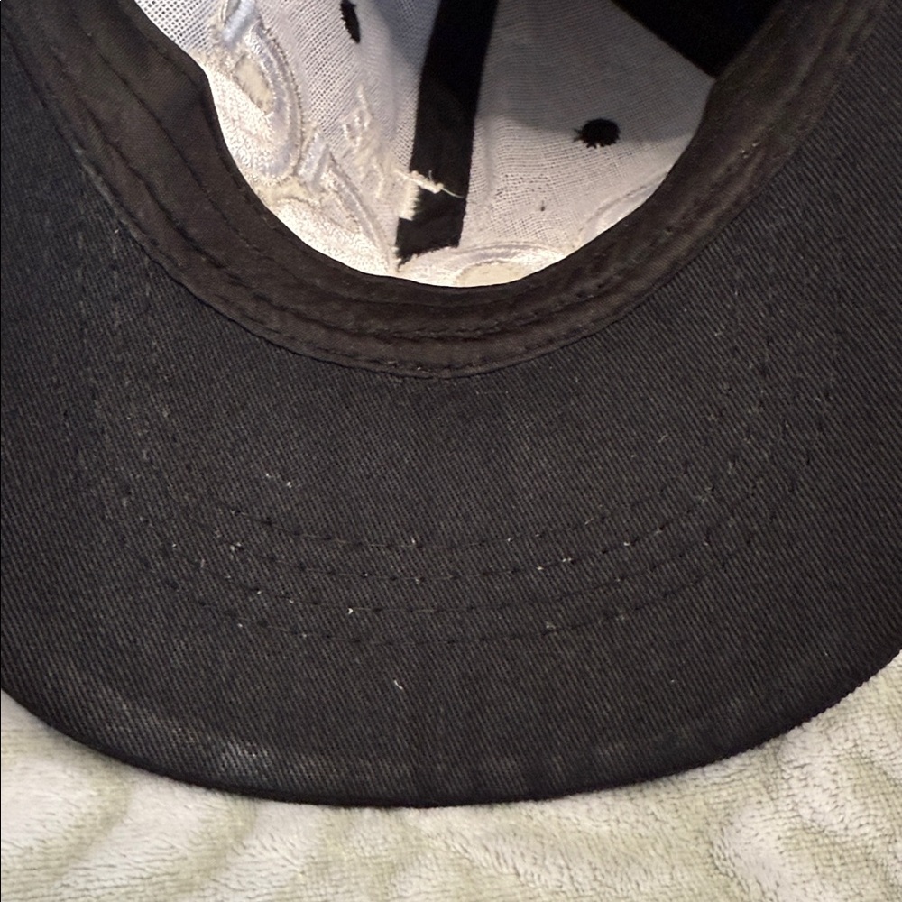 Urban Mola ‘THE BOSS’ Puff Embroidery Black Strapback Hat Adjustable” - Picture 4 of 4